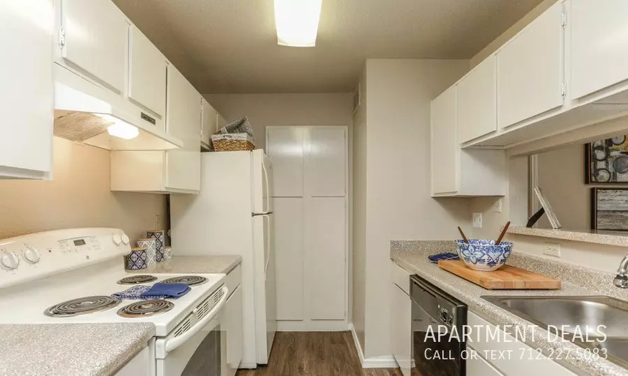 1117 Houghton Road, Katy, TX 77450 photo 3