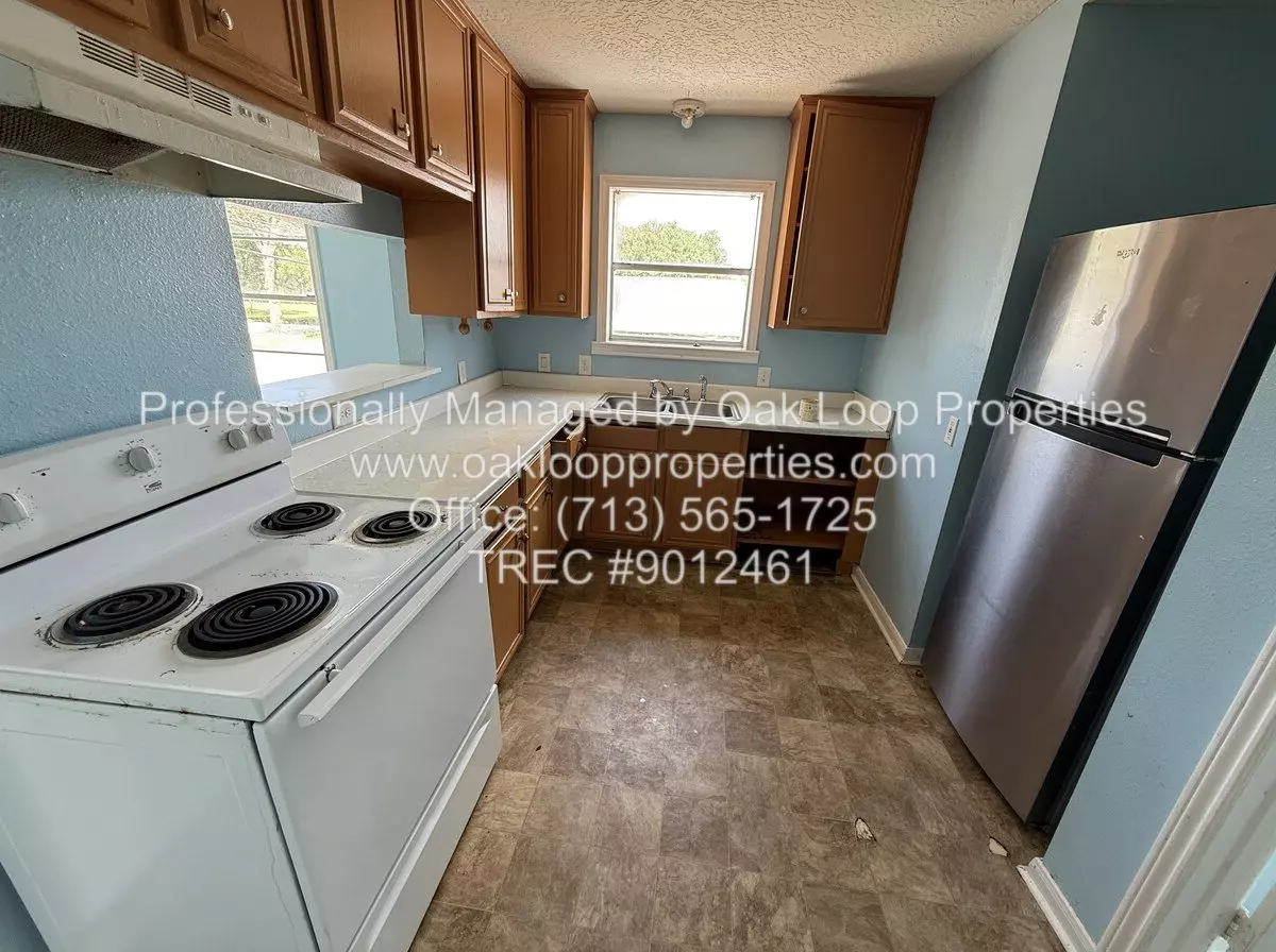 1414 East Avenue, Katy, TX 77493 photo 3