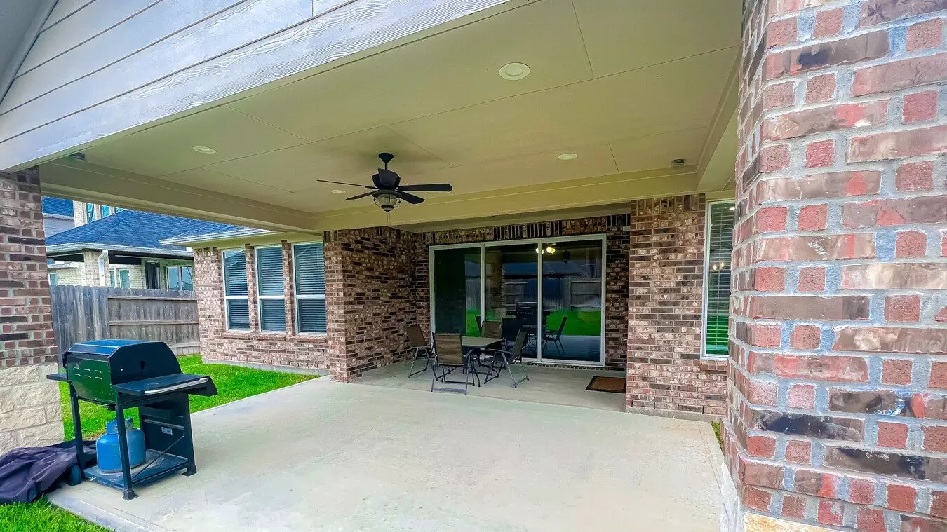 2114 Partridgeberry Lane, Katy, TX 77494 photo 4