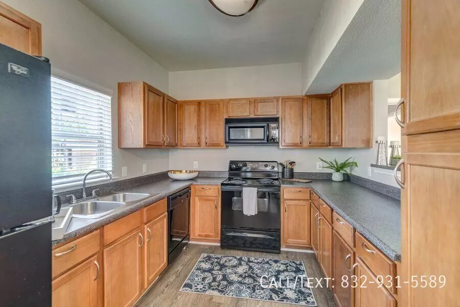 21764 Kingsland Boulevard, Katy, TX 77450 photo 2