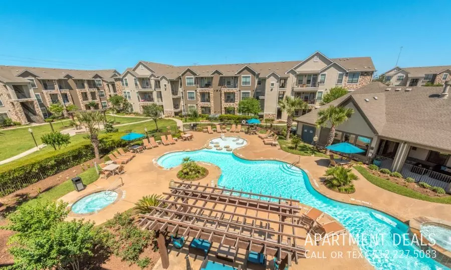 228 Mason Creek Drive, Katy, TX 77450 photo 3