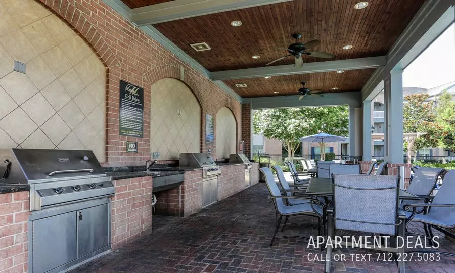 24339 Cinco Terrace Drive, Katy, TX 77494 photo 2