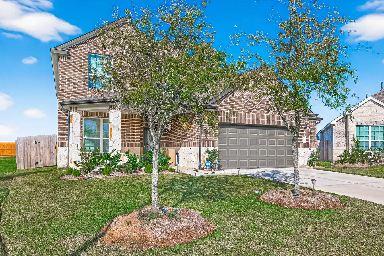 3025 Waxwing Dr photo 3