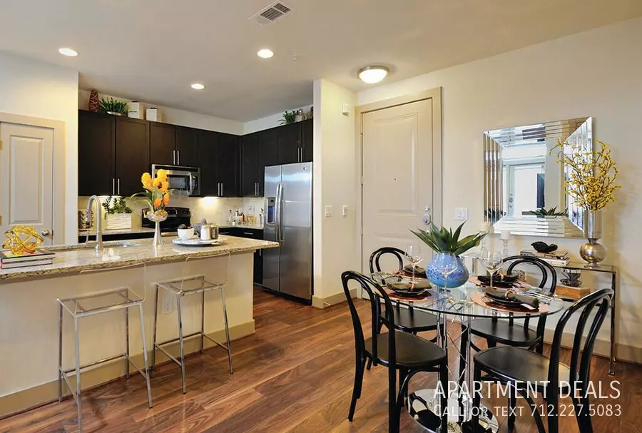 3406 Falcon Landing Boulevard, Katy, TX 77494 photo 2