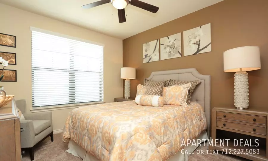 516 Westgreen Boulevard, Katy, TX 77450 photo 5