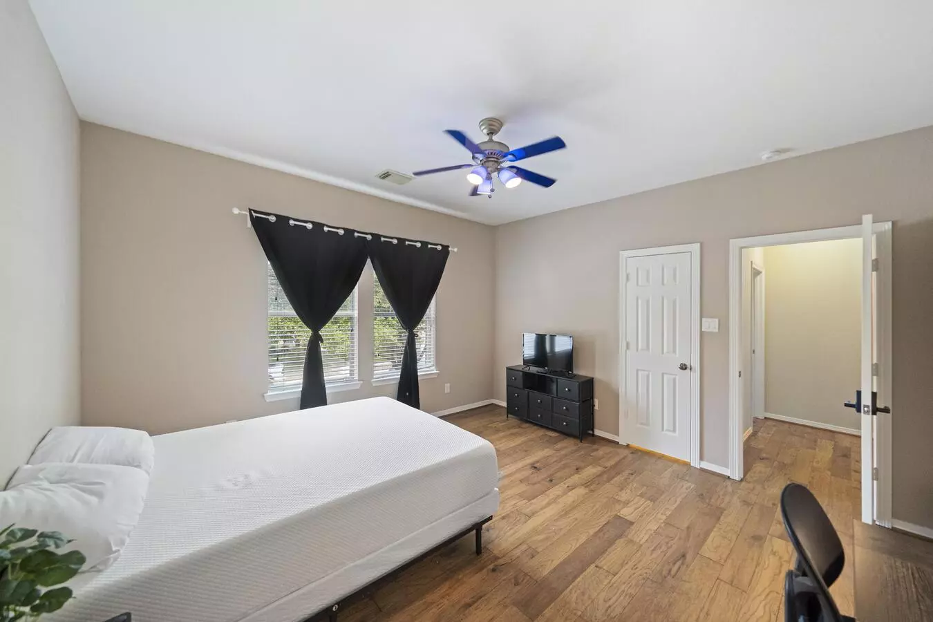 Kelliwood Arbor Ln photo 4