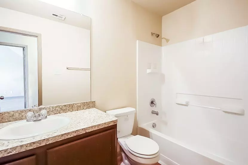 5843 Long Arbor Lane, Katy, TX 77449 photo 3