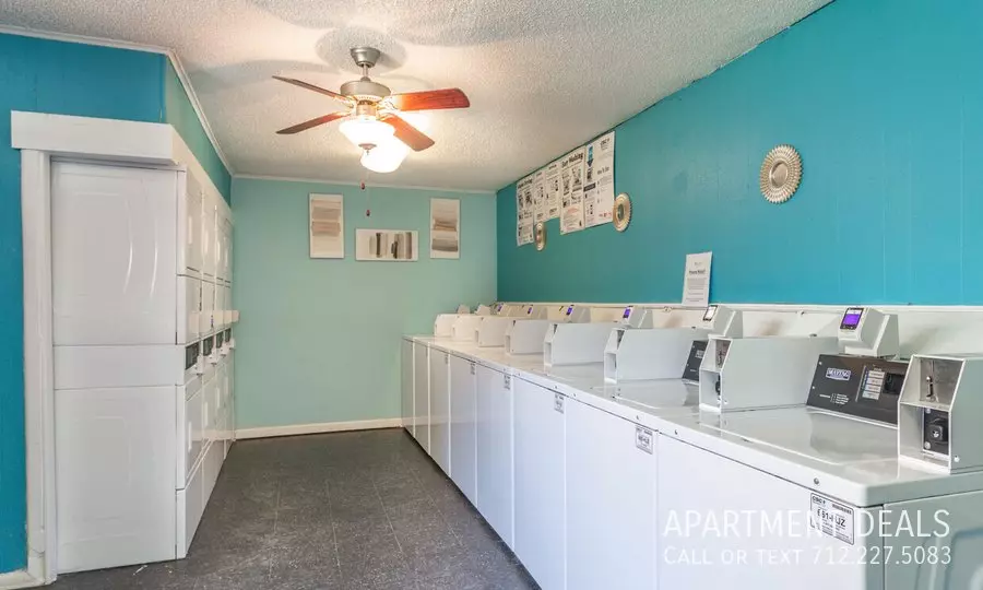 3007 Columbia Memorial Parkway, Kemah, TX 77565 photo 2