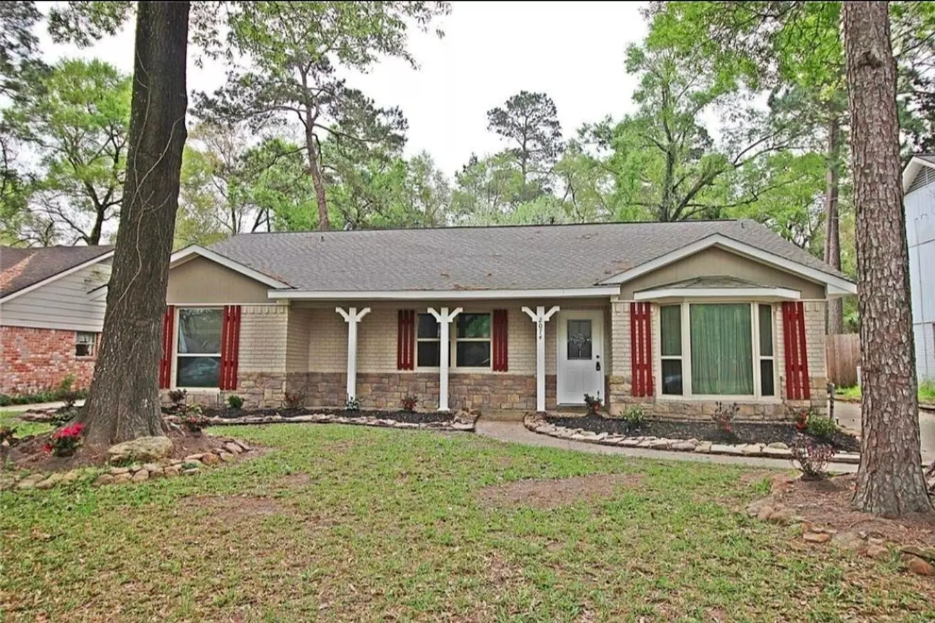 2074 Shadow Rock Drive, Humble, TX 77339 photo 2