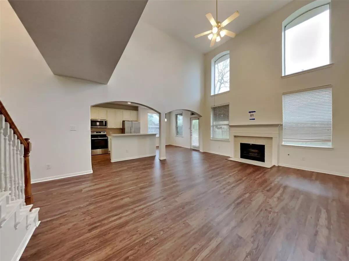 4428 Blossomwood Drive, League City, TX 77573 photo 3