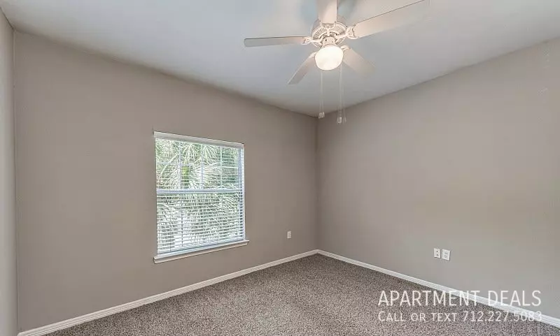 6 Courageous Drive, League City, TX 77573 photo 3