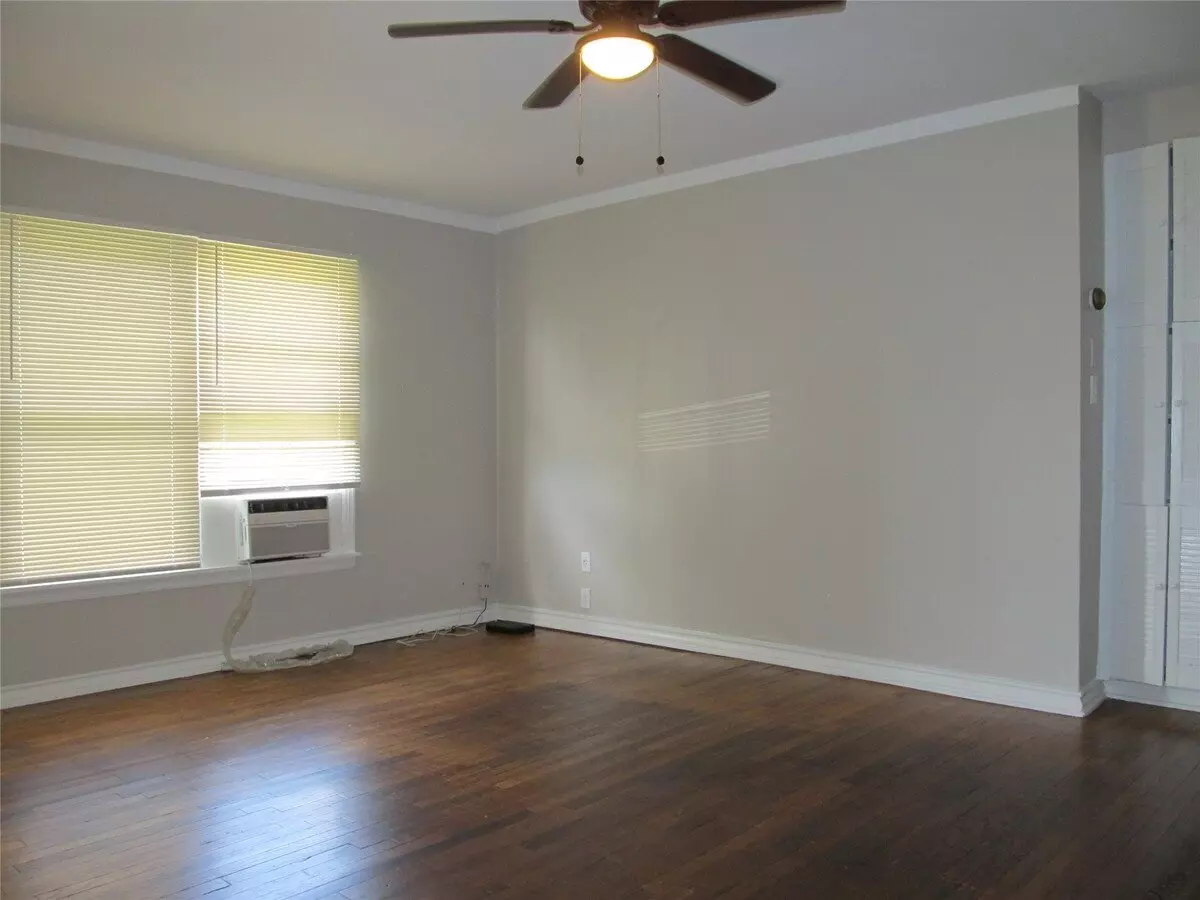 603 Coryell Street, League City, TX 77573 photo 5