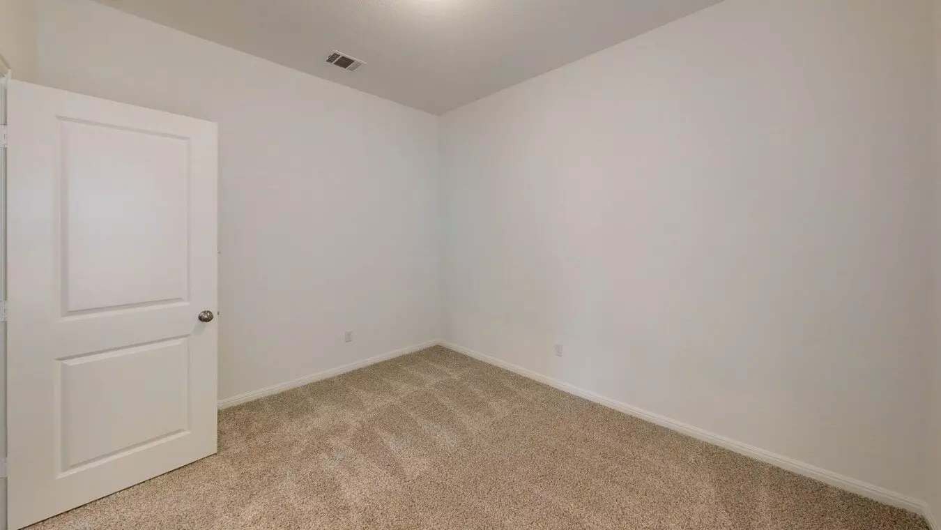 162 Coronella Drive, Liberty Hill, TX 78642 photo 5