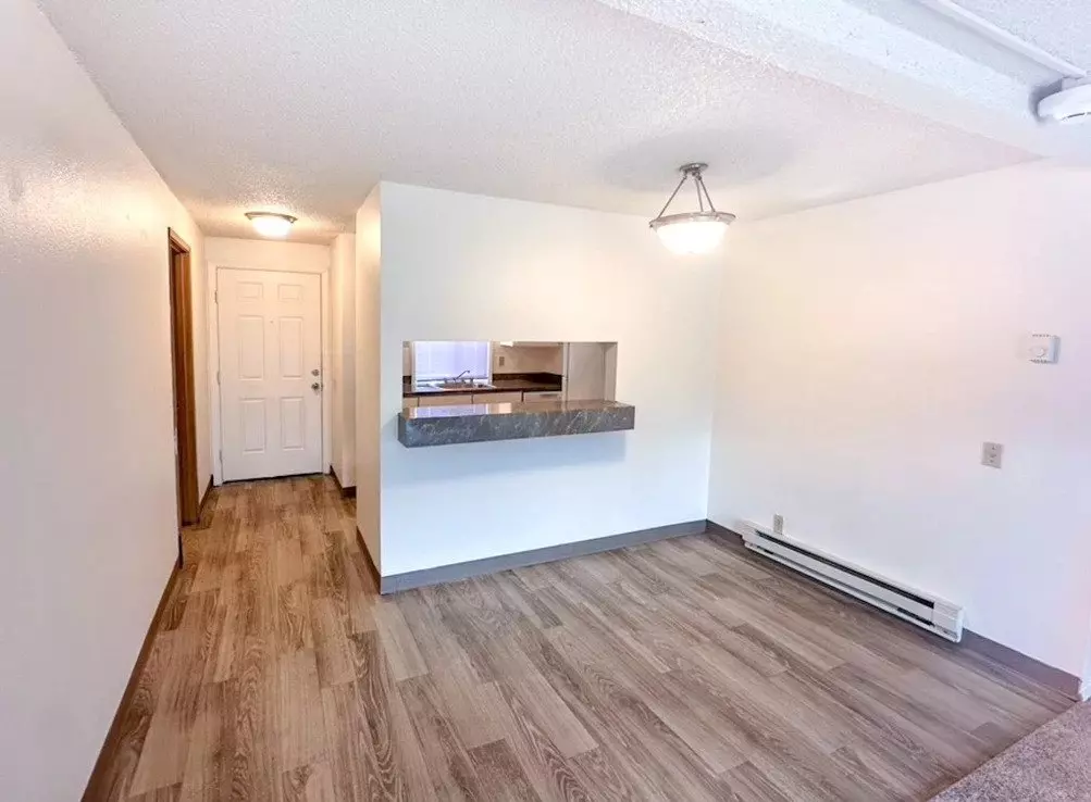 Woodland Greens Apartments photo 4