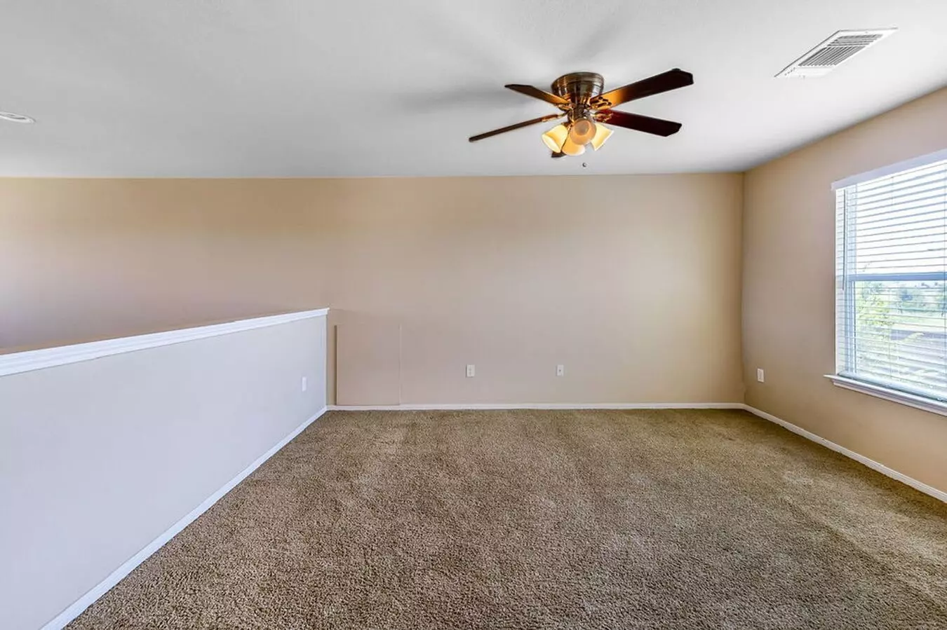 12105 Greywacke Drive, Manor, TX 78653 photo 3