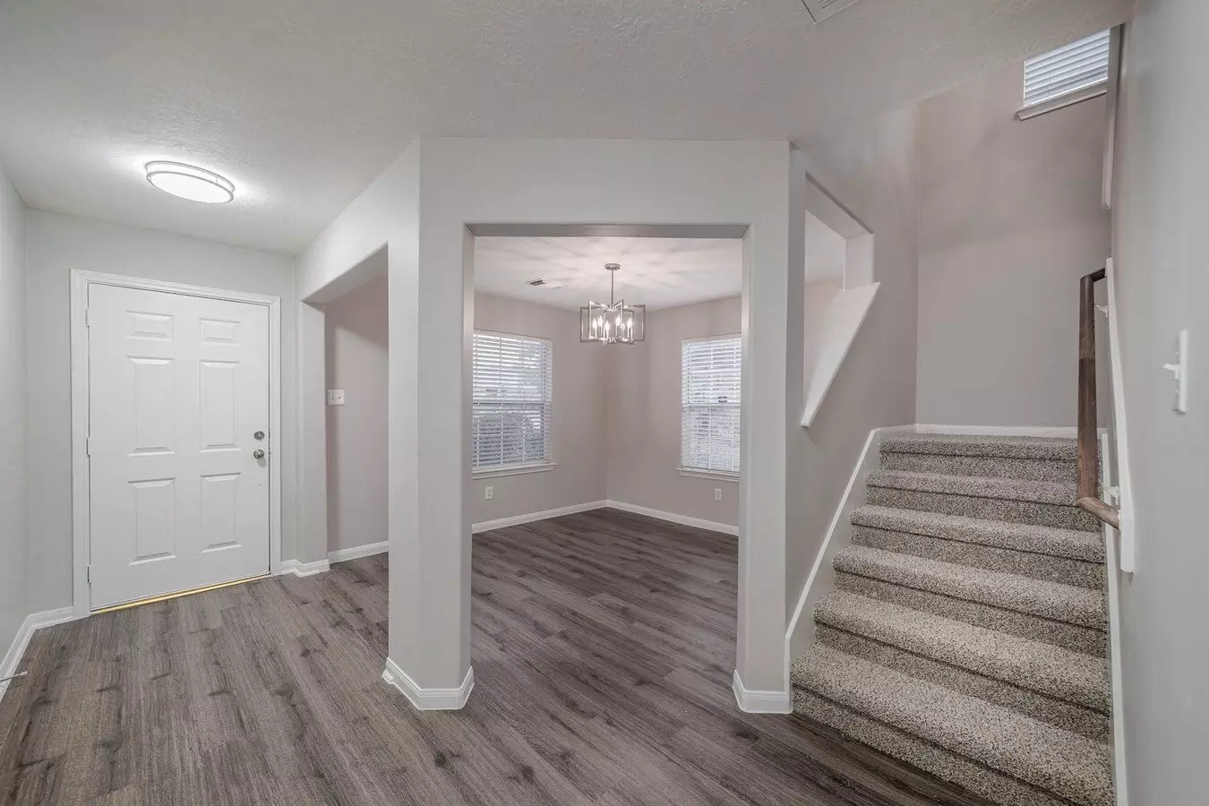 121 Rodeo Drive, Manvel, TX 77578 photo 4