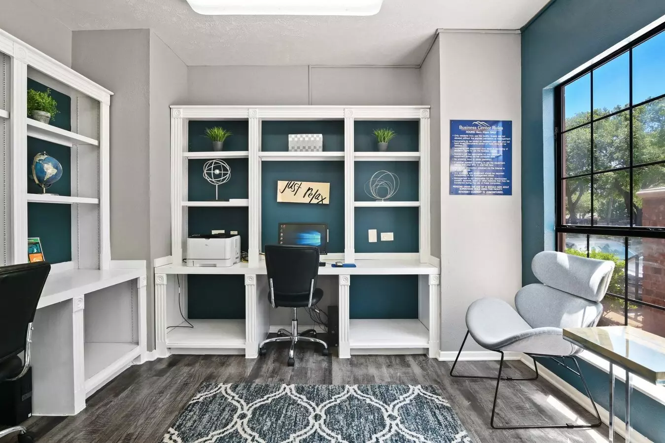 The Summit Apartments photo 4