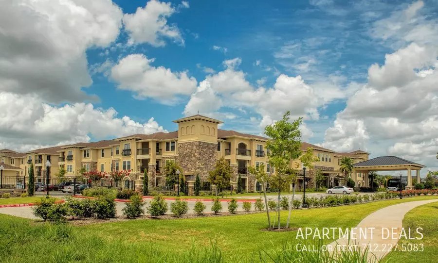 2430 Fm 1092 Road, Missouri City, TX 77459 photo 5