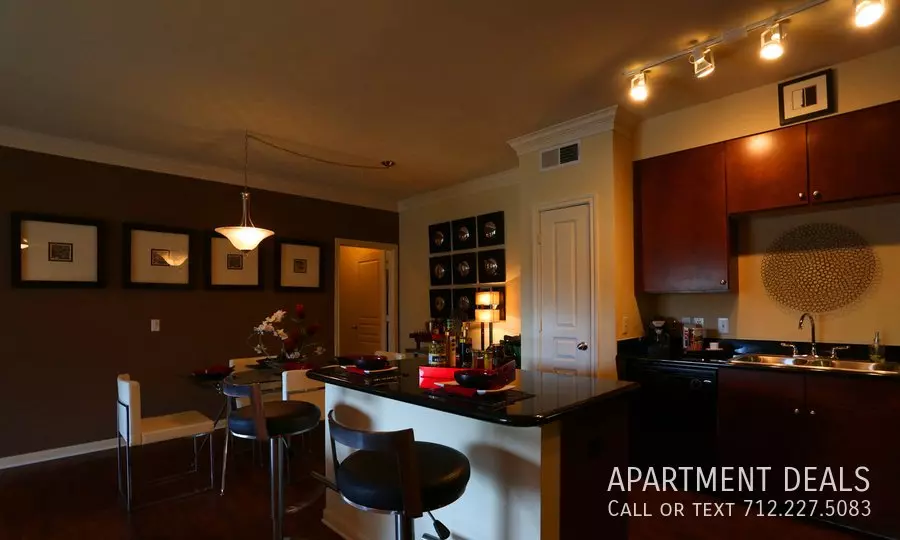 8591 Sienna Springs Boulevard, Missouri City, TX 77459 photo 2