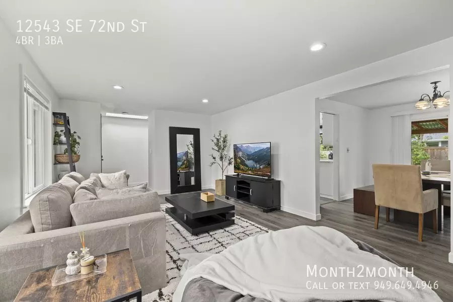 12543 Southeast 72nd Street, Renton, WA 98056 photo 2