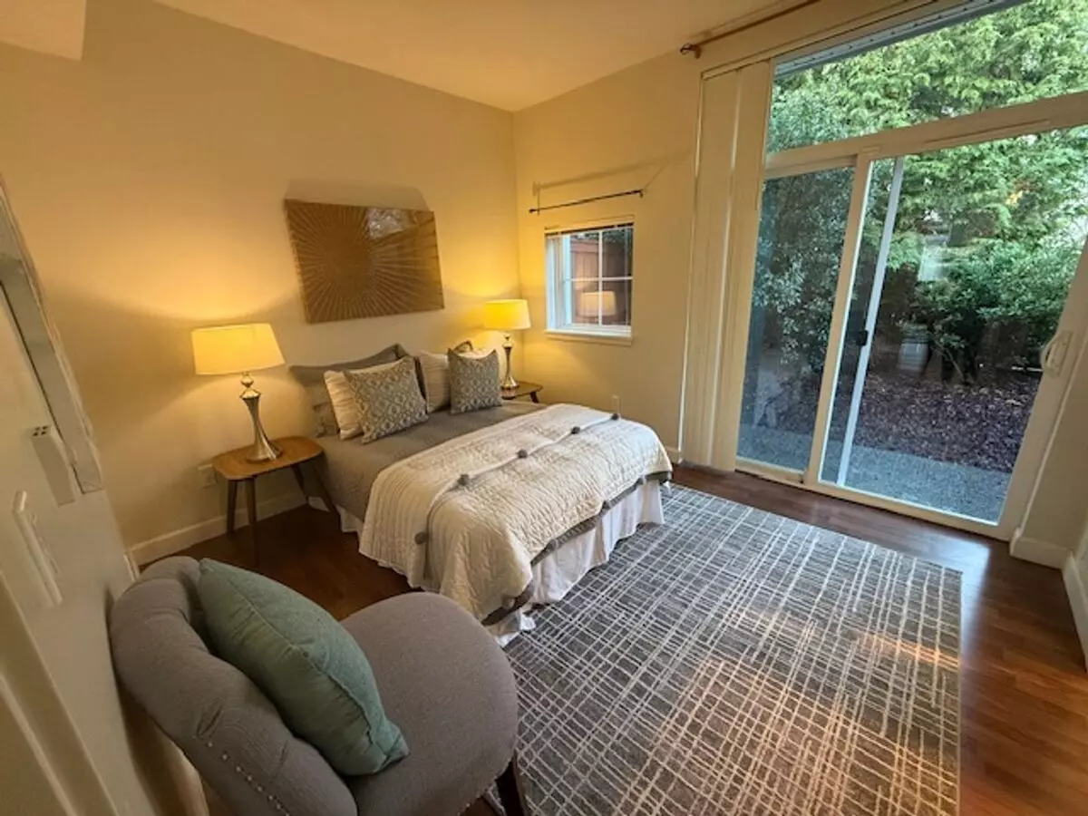 7418 Newcastle Golf Club Road, Newcastle, WA 98059 photo 4