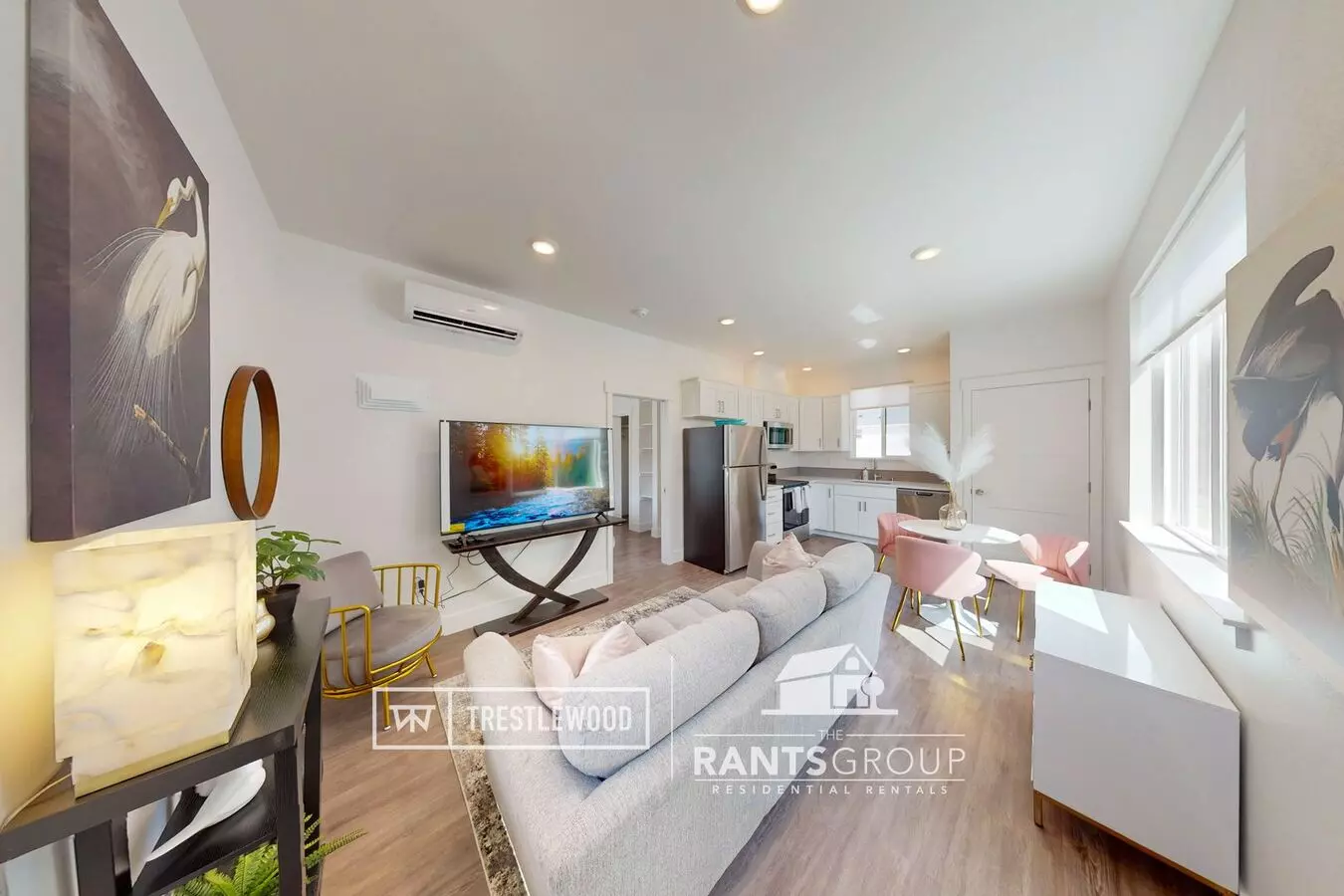 Furnished Corporate 1 Bed! Easy I5 Access! photo 3