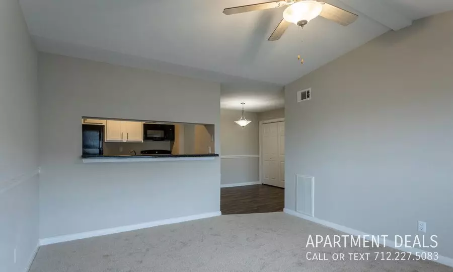 1117 Queens Road, Pasadena, TX 77502 photo 2