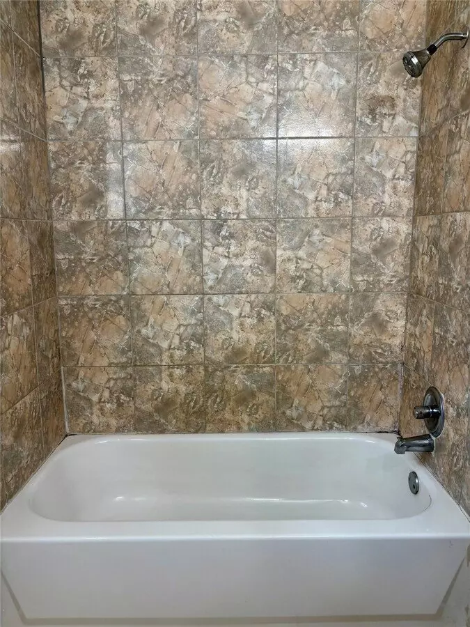 Monteleon Apartments photo 2