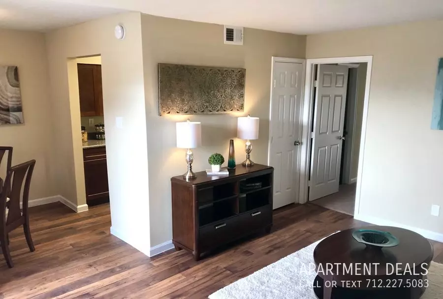 227 Knox Street, Pasadena, TX 77504 photo 4