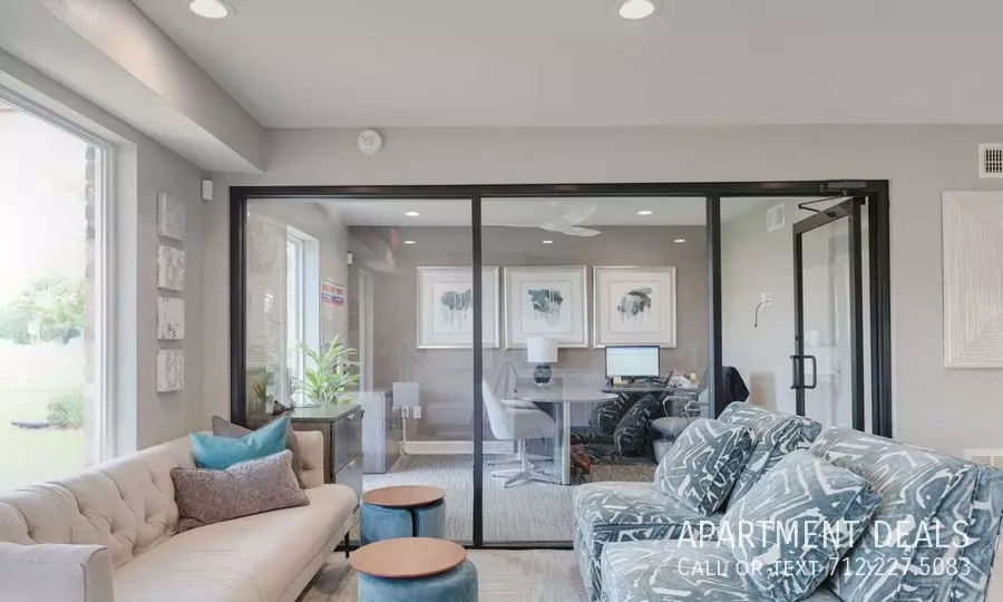 2306 Cherry Brook Ln photo 2