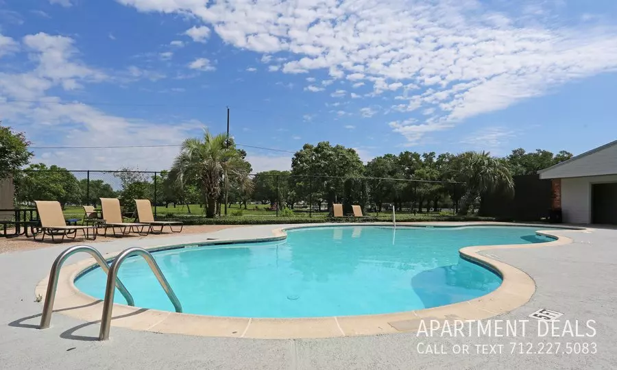 3107 Spencer Highway, Pasadena, TX 77504 photo 5