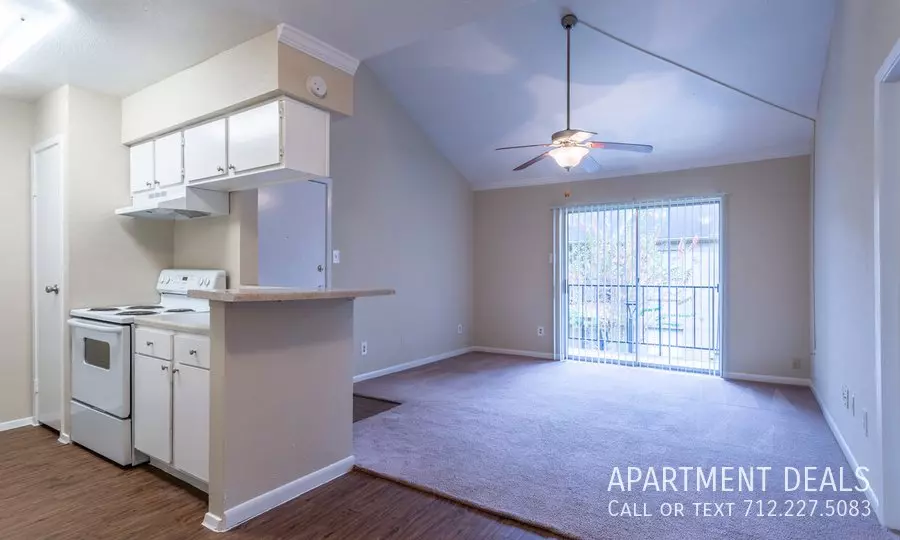 3656 Burke Road, Pasadena, TX 77504 photo 2