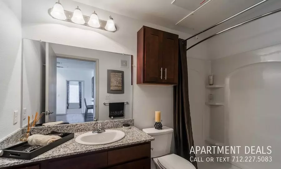 5415 Crenshaw Road, Pasadena, TX 77505 photo 2