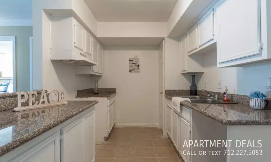 7207 Spencer Highway, Pasadena, TX 77505 photo 4