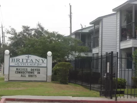 Britany Village photo 2