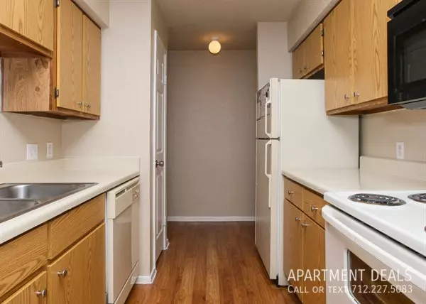 2510 Alexander Lane, Pearland, TX 77581 photo 3