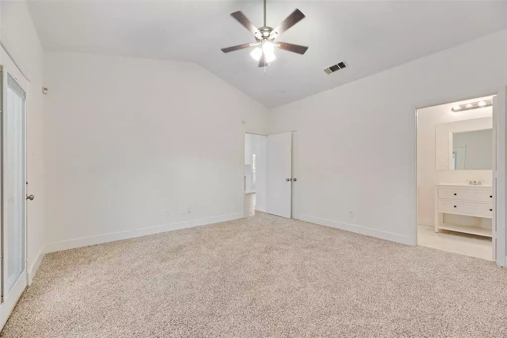3801 14th St #1107 photo 3
