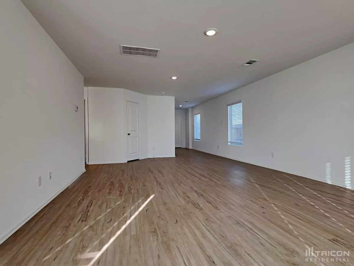 18613 Rosehill Prairie Drive New Caney Tx photo 3