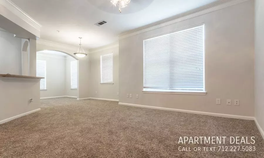 206 Northpines Drive, Kingwood, TX 77339 photo 3