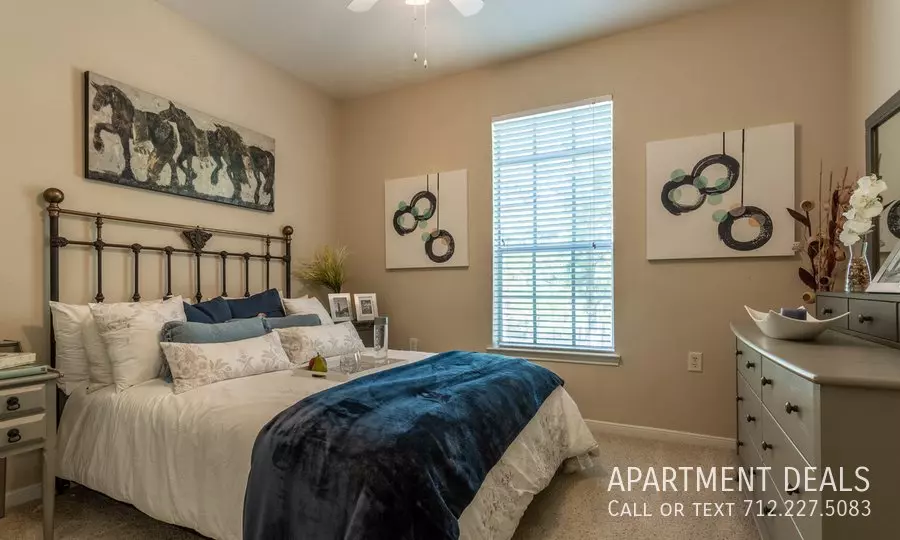 23429 Kellington Drive, Kingwood, TX 77339 photo 3