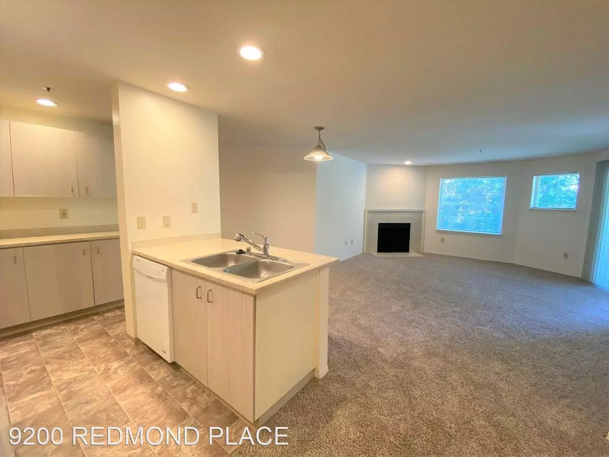 9200 Redmond Place photo 2