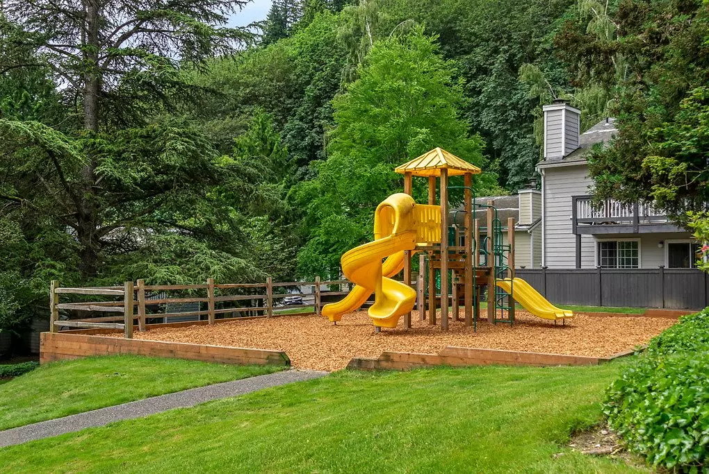 Elevation photo 5