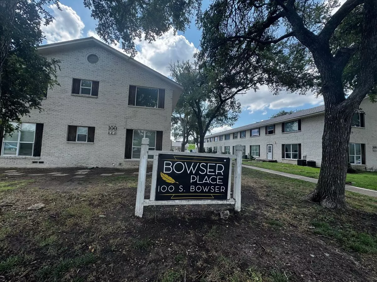 Bowser Place photo 3