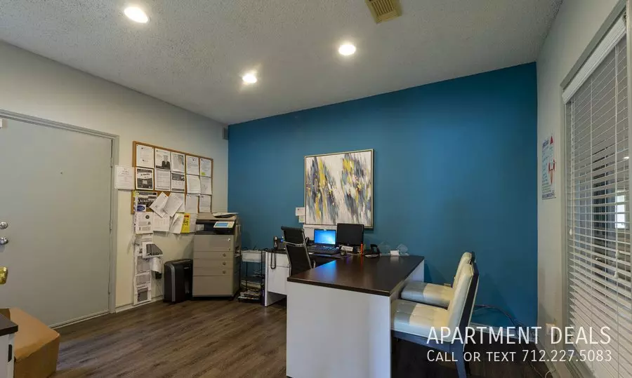 207 Golfview Drive, Richmond, TX 77469 photo 4