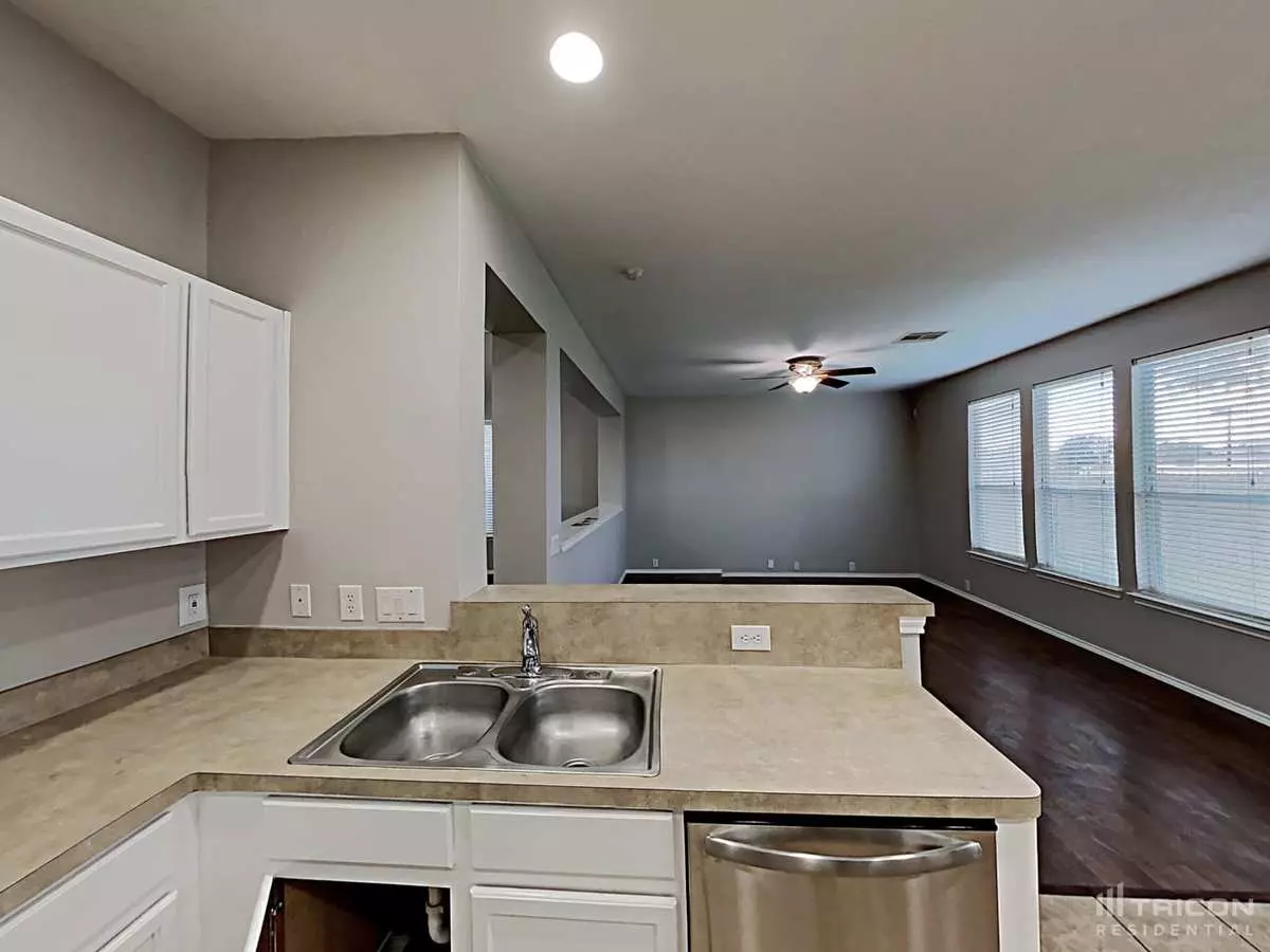 26106 Ripley Hills Drive, Richmond, TX 77406 photo 4
