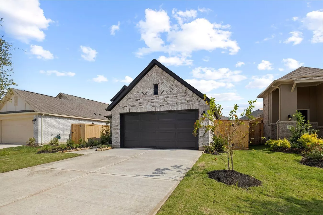 415 Twilight Meadow Way, Richmond, TX 77406 photo 2