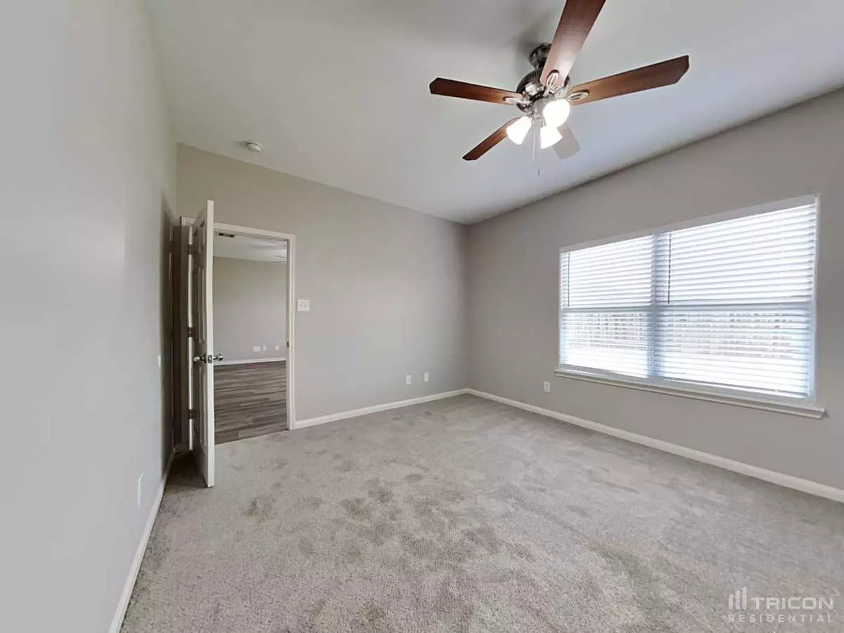 6623 Poplar Rose Court, Richmond, TX 77469 photo 5