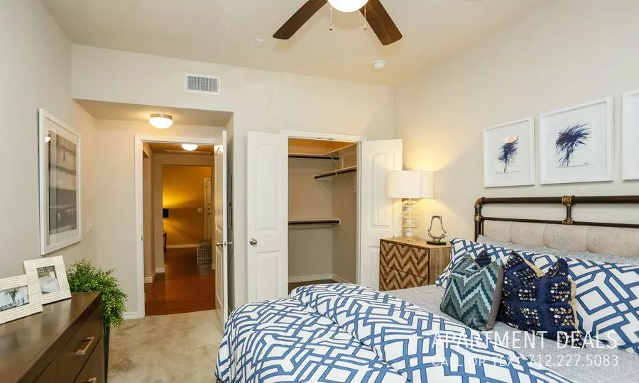 7976 West Grand Parkway South, Richmond, TX 77406 photo 4