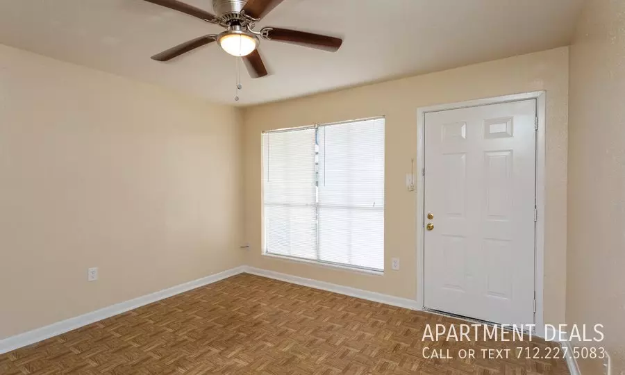 1806 Mustang Drive, Rosenberg, TX 77469 photo 2