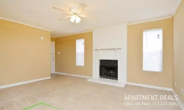 1817 City Hall Dr photo 5